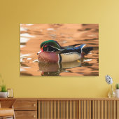 木の鴨が水中を泳ぐ キャンバスプリント (インサイチュ (リビング))