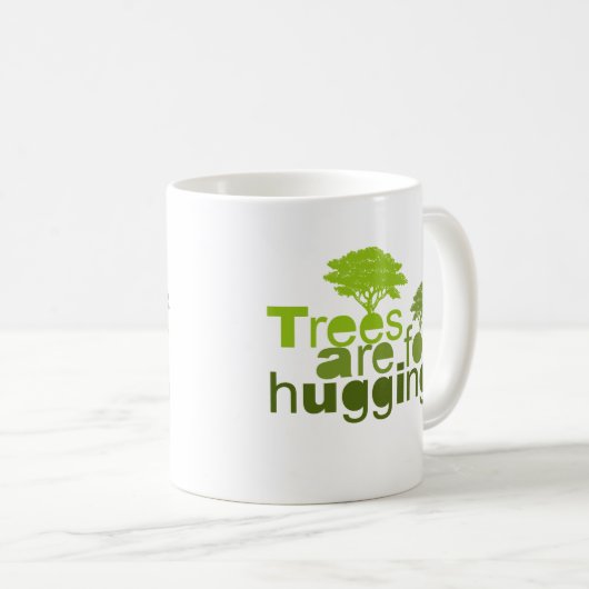 木はTシャツ/アースデーのTシャツを抱き締めるのためです コーヒーマグカップ (正面右)