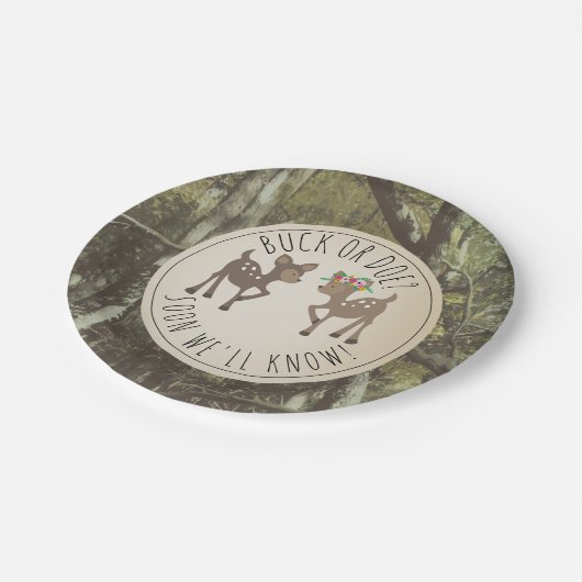 木びき台または雌ジカの迷彩柄のベビーの性は明らかにします ペーパープレート (アングル)