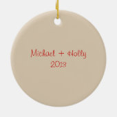 木びき台及び雌ジカのパーソナライズなクリスマスのオーナメント セラミックオーナメント (裏面)