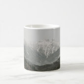 木や山の風景 コーヒーマグカップ (中央)