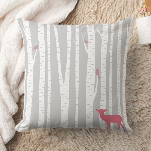 木を持つシカ クッション (ブランケット)