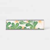 木を描いた芸術的緑と金ゴールド デスクネームプレート (正面)