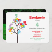 木カラフルかわいい鳥キッド誕生日パーティー招待状 招待状 (正面/裏面)