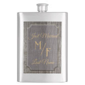 木パーソナライズされた素朴の樹皮のイニシャル フラスク (正面)