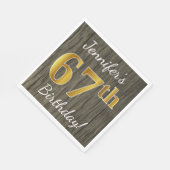 木フェイク、フェイク金ゴールド67番目の誕生日+名前をカスタムする スタンダードランチョンナプキン (角)