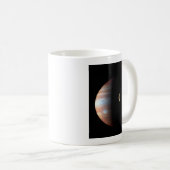木星ガス巨星惑星とイオガリレオ衛星 コーヒーマグカップ (正面右)