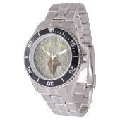 木材の背景に素朴ブルエルク 腕時計 (アングル)