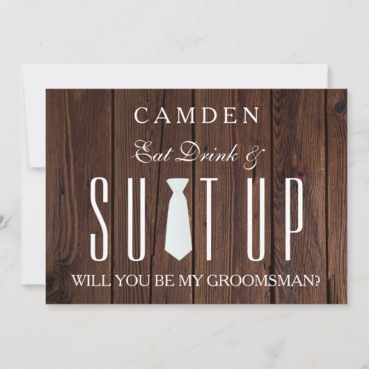 木材の背景のスーツあなたが私のgroomsmanになる 招待状 (正面)
