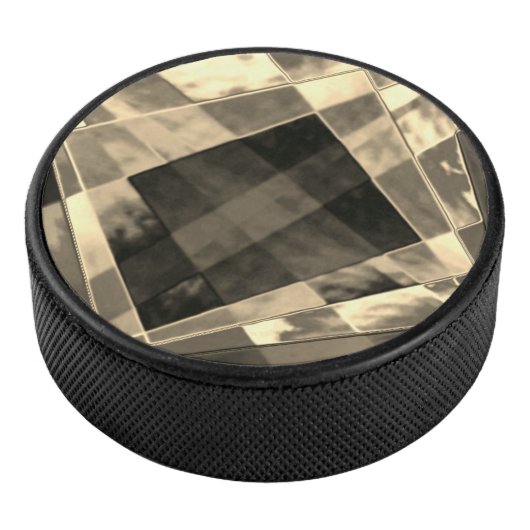 木材やベージュ色のトーンで傾斜した長方形？ アイスホッケーパック (3/4)