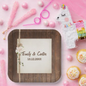 木材結婚上のロープの結び目とハイドレアゲア ペーパープレート (パーティー)