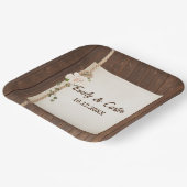 木材結婚上のロープの結び目とハイドレアゲア ペーパープレート (傾斜あり)