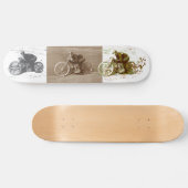 木板で競争するヴィンテージのオートバイ スケートボード (横)