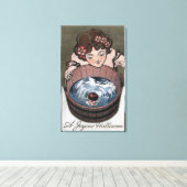 木樽を覗いている女性 キャンバスプリント (インサイチュ (ウッドフロア))