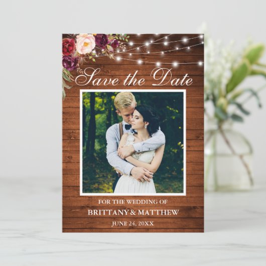 木水素朴色バーガンディフローラライト セーブザデート (スタンド正面)