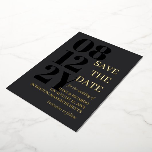 木炭と金ゴールドタイポグラフィ結婚式の日付を保存 箔招待状 (回転した状態)