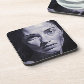 木炭の女性「ブリアンナブルー」 コースター (左側)