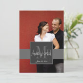 木炭モノグラムの写真の結婚式招待状2 招待状 (スタンド正面)