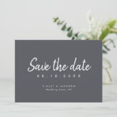 木炭色のミニマリストスクリプトル書きSave the Date セーブザデート (スタンド正面)
