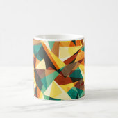 木目効果のある色付き三角形のシームレステクスチャ コーヒーマグカップ (中央)