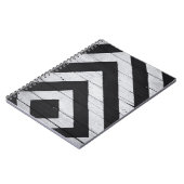 木目絵を描黒と白 ノートブック (左側)