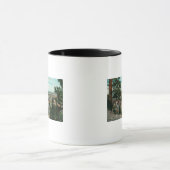 木立を通る街の景色 マグカップ (中央)