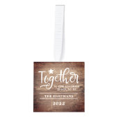 木素朴は家族を一緒に見てクリスマスの写真 キューブオーナメント (正面)