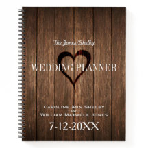 木素朴材と彫刻ハートウェディングプランナー