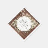 木製のストリングライトとグリーンが美しいブライダルシャワー スタンダードカクテルナプキン (角)