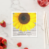 木製のテクスチャが特徴のひまわりパーティー紙製品 スタンダードカクテルナプキン (インサイチュ)