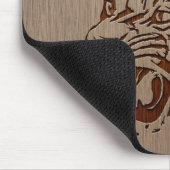 木製のデザインで刻まれる無謀なイラストレーション マウスパッド (コーナー)