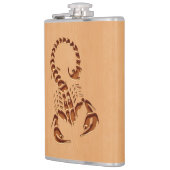 木製のデザインで刻まれる蠍のシルエット フラスク (左)