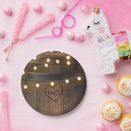木製のバレル彫りハートラ素朴イト結婚 ペーパープレート (パーティー)