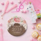 木製のピンクの水彩画によっては卒業2018年が開花します ペーパープレート (パーティー)