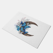 木製の三日月形の青い蝶 ドアマット (アングル)