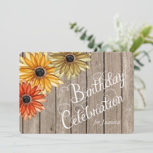 木製の板の秋によってはカスタムな誕生日の招待が開花します 招待状 (スタンド正面)