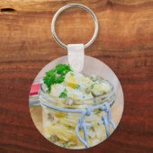 木製の瓶に入れたポテトサラダ キーホルダー (正面)