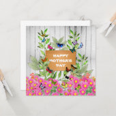 木製の看板と蝶の庭の母の日 カード (正面/裏面インサイチュ)
