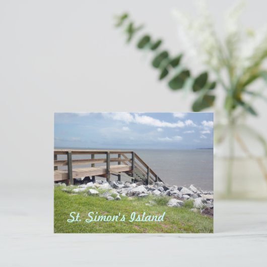 木製の階段を下って水はがき ポストカード (スタンド正面)