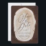 木製スライスのウェディング・セーブ・ザ・デート招待状 セーブザデート<br><div class="desc">ナチュラルな木製スライスを使ったセーブ・ザ・デート招待状。水彩画のような美しいディテールが特徴的。モダンなデザインが、特別な日のスタイルを決める手助けに。</div>