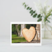 木製ハートの休日はがき シーズンポストカード (スタンド正面)