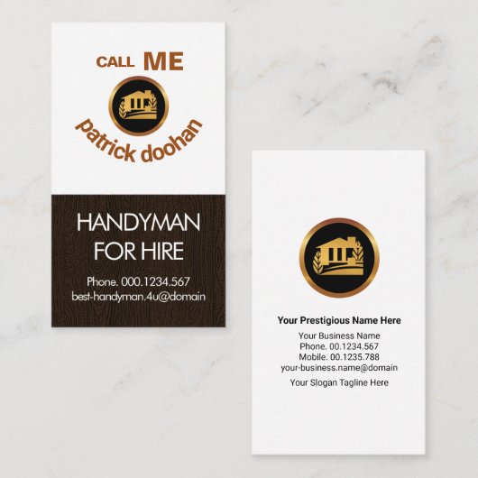 木製パネルにこしている手作り顔大工 名刺 (正面/裏面)