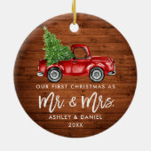 木製ブラシスクリプト初めてのクリスマスヴィンテージトラック セラミックオーナメント (裏面)