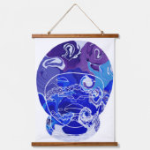 木製モダンの上に壁のタペストリー。 吊り下げ型タペストリー (正面)