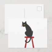 木製椅子に座る子猫 – バックカラーを選択 ポストカード (正面/裏面)