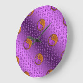 木製猪の年 ラージ壁時計 (傾斜)