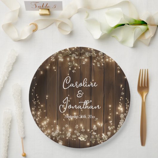 木製素朴の文字列ライト白いフローラの結婚数 ペーパープレート (ウェディング)
