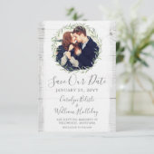 木製 & 葉のボタニカルリース・セーブ・ザ・デート 招待状 (スタンド正面)