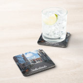 木造の橋を伝統的持つオランダ村 コースター (右側)