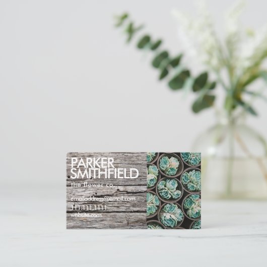 木造多肉性素朴フローラ 名刺 (スタンド正面)